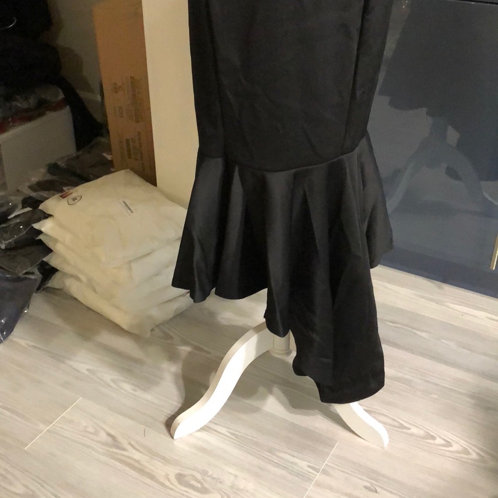 Black off shoulder midi mermaid - Picture 7 of 8